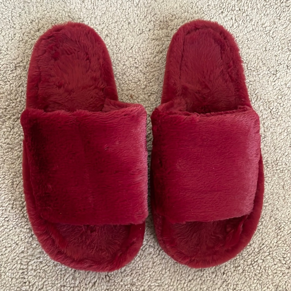 Amazon slipper - M